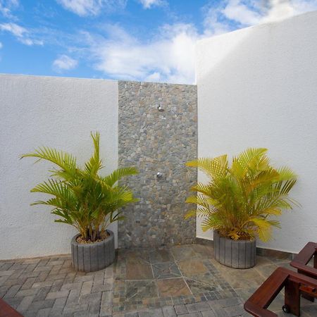 Golden Square Villa & Private Pool Flic-en-Flacq Exterior foto