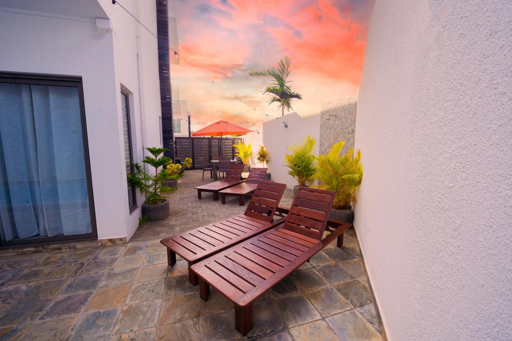 Golden Square Villa & Private Pool Flic-en-Flacq Exterior foto
